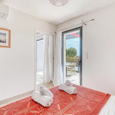 Διαμέρισμα T2 Confort Proche Plage, Climatisation, Parking Inclus *